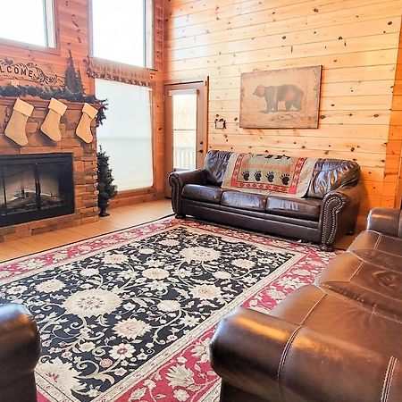 Treetop Tranquilty Sevierville Exterior foto
