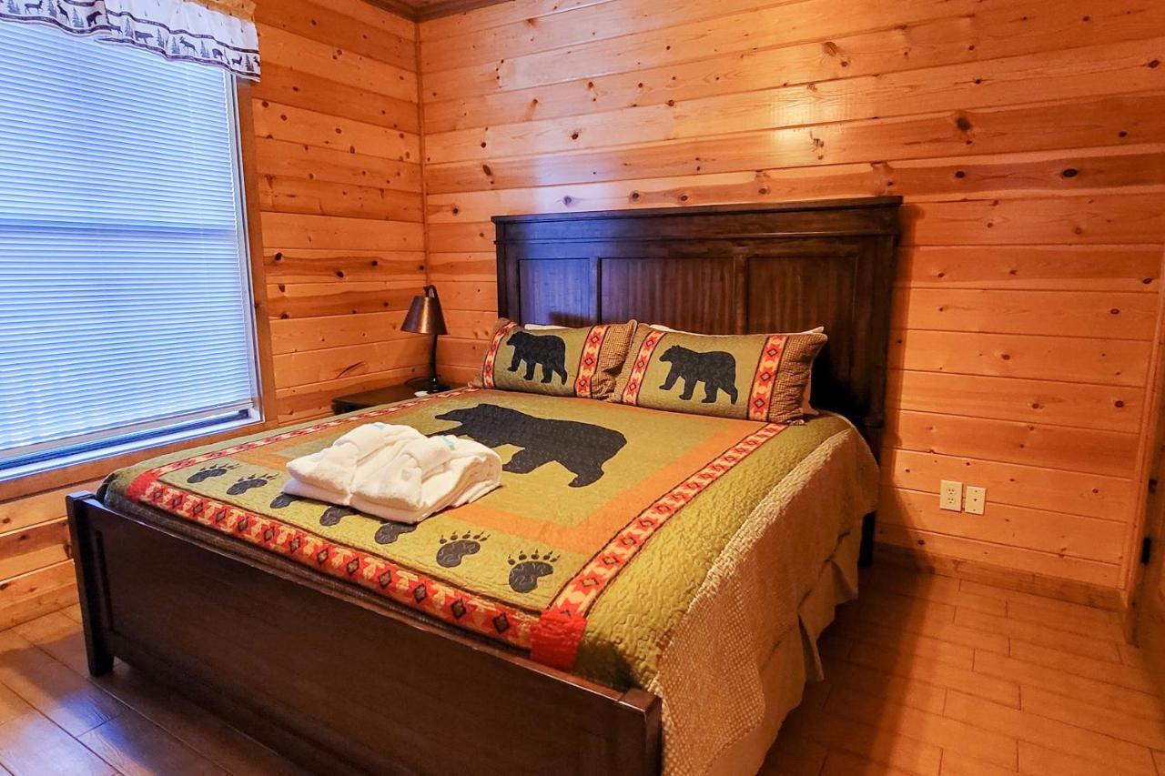 Treetop Tranquilty Sevierville Exterior foto