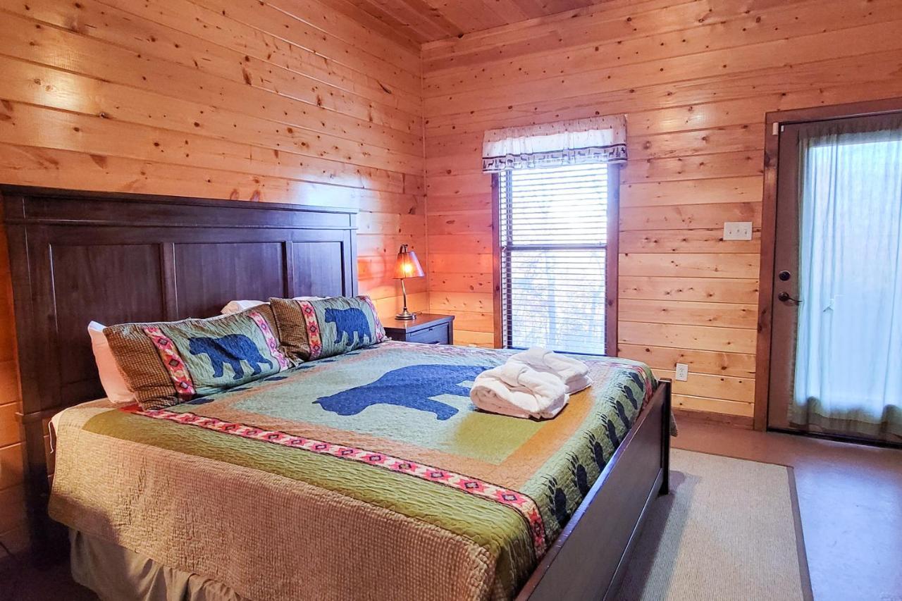 Treetop Tranquilty Sevierville Exterior foto
