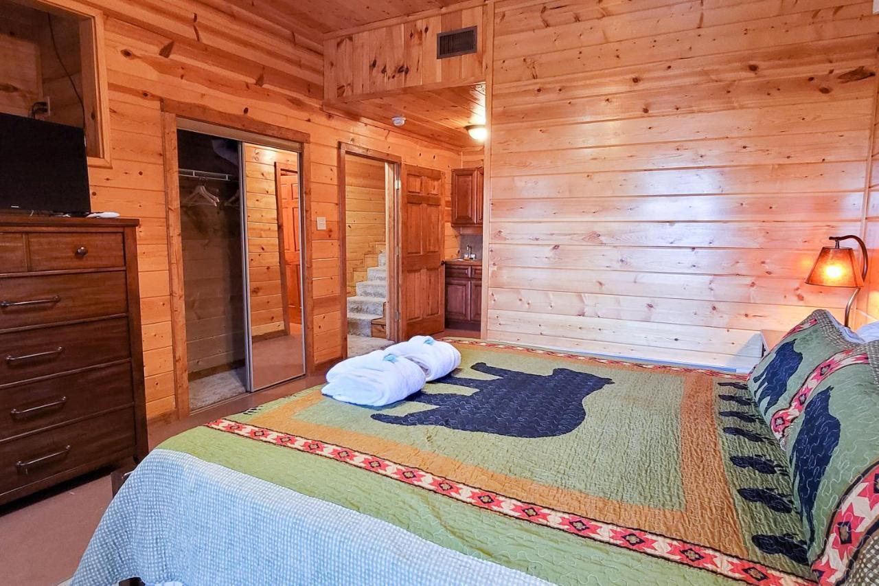 Treetop Tranquilty Sevierville Exterior foto