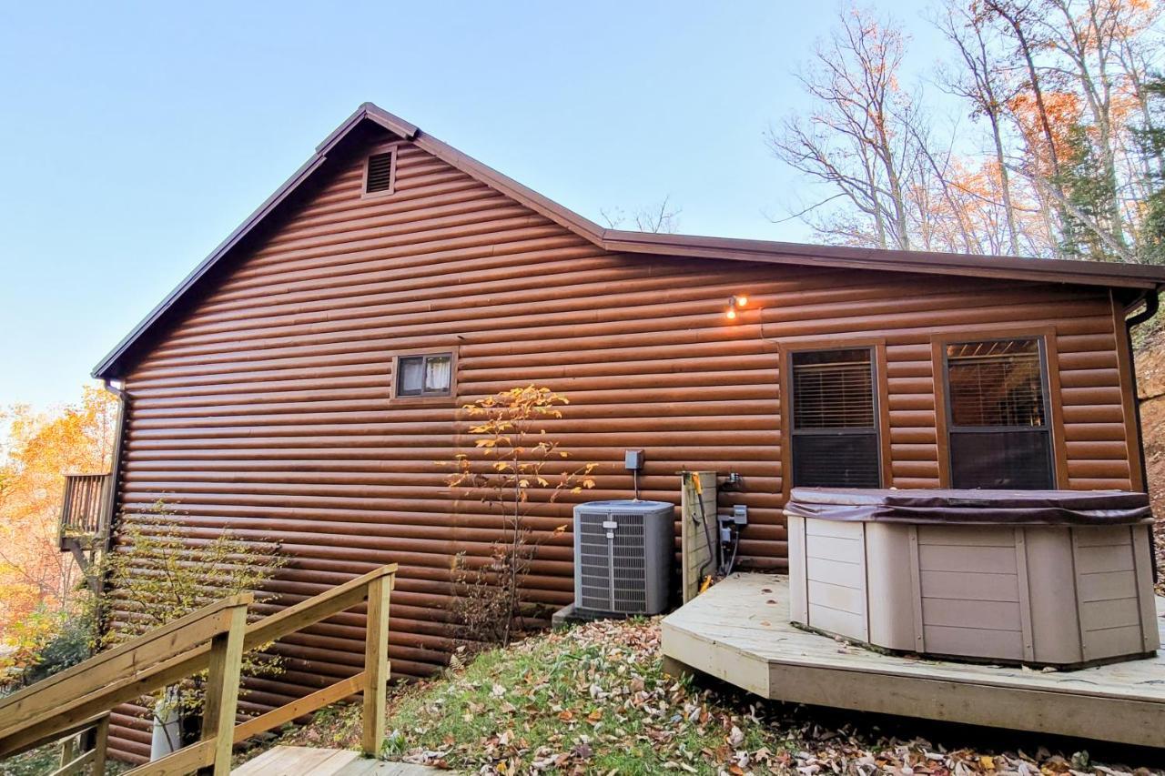 Treetop Tranquilty Sevierville Exterior foto